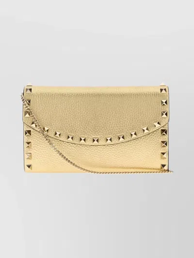 Valentino Garavani Rockstud Wallet And Chain Strap In Gold