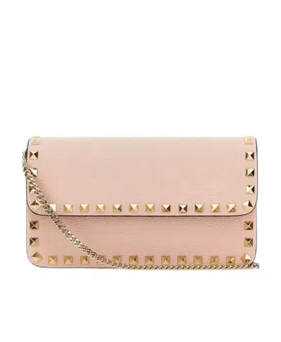 Valentino Garavani Rockstud Wallet Crossbody Bag In Nude