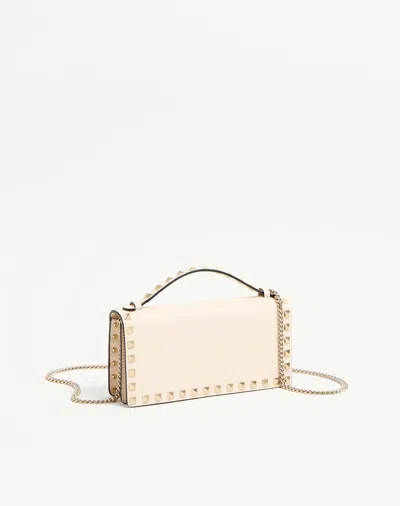Valentino Garavani Valentino Rockstud Wallet Wrist Strap In Lightivory