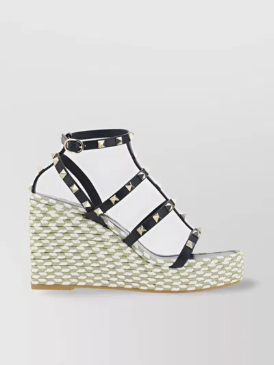 Valentino Garavani Rockstud Wedge Sandals In Ndp