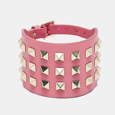 Pre-owned Valentino Garavani Rockstud Wide Leather Gold Tone Bracelet