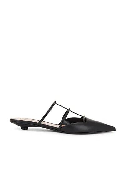 Valentino Garavani Rockstud Wispy Mule In Nero