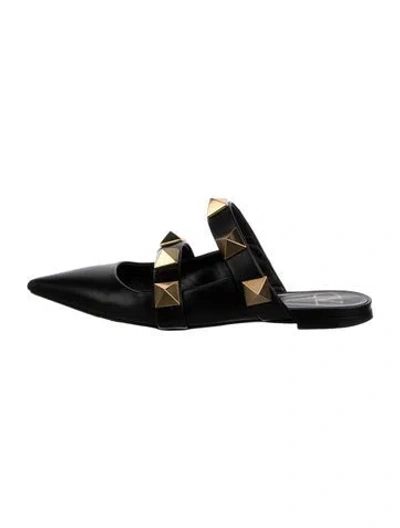 Pre-owned Valentino Garavani Roman Rockstud Accents Mules In Black