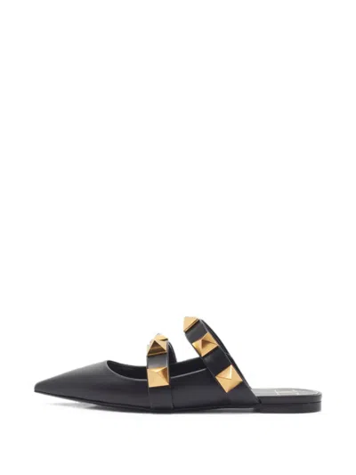 Pre-owned Valentino Garavani Roman Stud Leather Mules In Black
