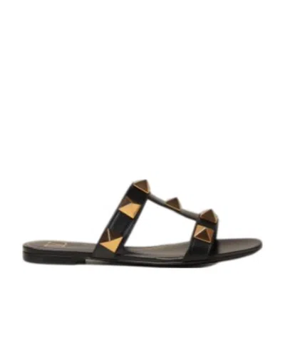 VALENTINO GARAVANI VALENTINO GARAVANI ROMAN STUD FLAT SANDALS