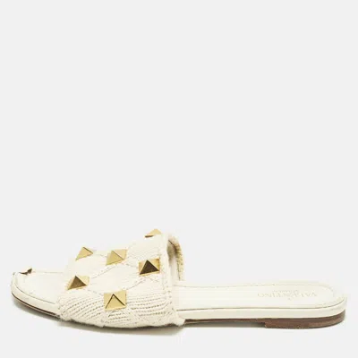 Pre-owned Valentino Garavani Roman Stud Size 38 White Crochet Flat Slide