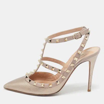 Pre-owned Valentino Garavani Rose Gold Leather Rockstud Caged Pumps Size 40 In Pink