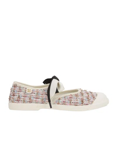 VALENTINO GARAVANI ROUND TOE CASUAL SHOES