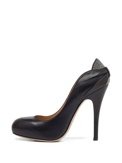 Pre-owned Valentino Garavani Round-toe Pumps In Black