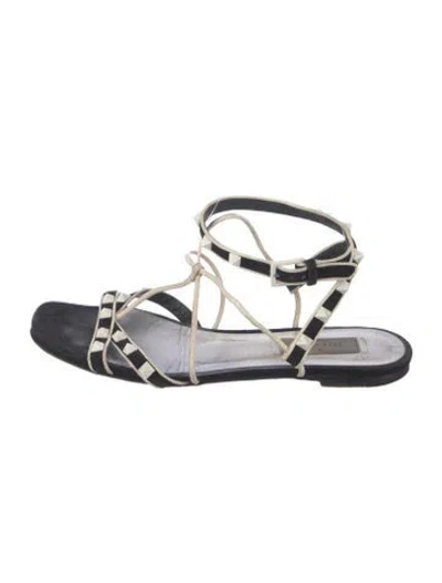 Pre-owned Valentino Garavani Rubber Gladiator Sandals In Black