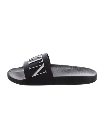 Pre-owned Valentino Garavani Rubber Graphic Print Slides In Black