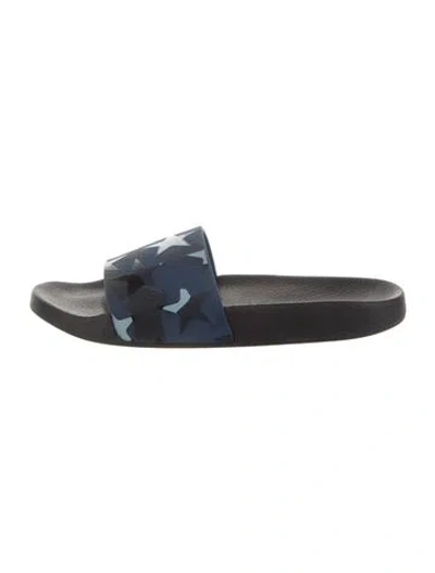 Pre-owned Valentino Garavani Rubber Graphic Print Slides In Blue