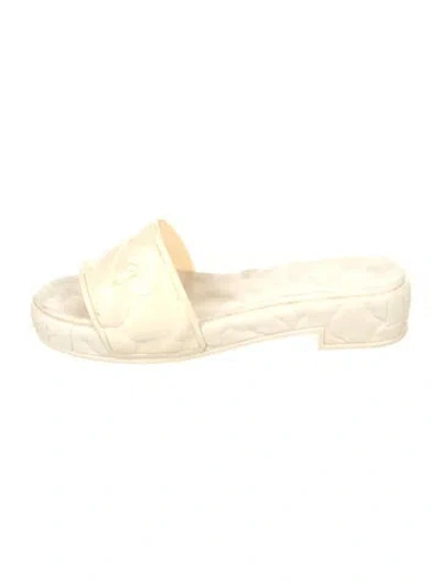Pre-owned Valentino Garavani Rubber Rain Boots In Neutral
