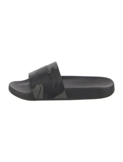 Pre-owned Valentino Garavani Rubber Slides In Black