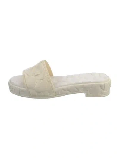 Pre-owned Valentino Garavani Rubber Slides In Neutral