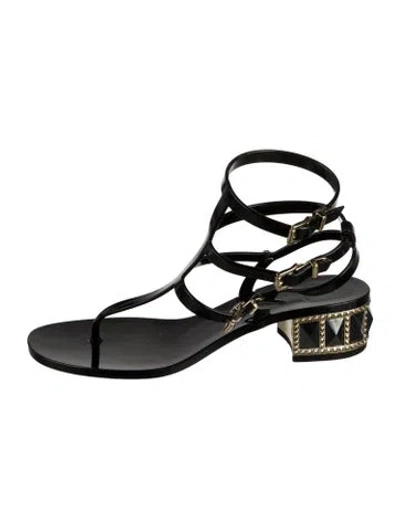 Pre-owned Valentino Garavani Rubber Studded Accents Gladiator Sandals In Black