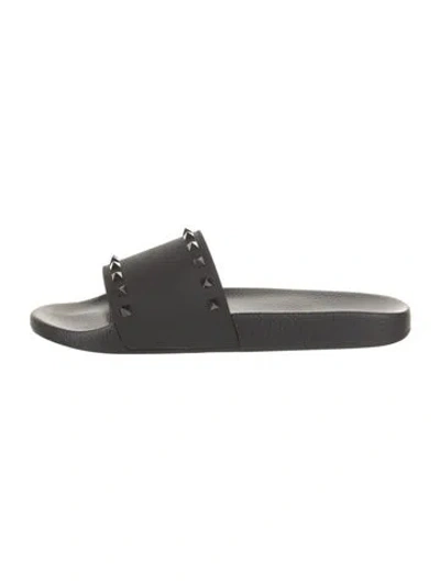 Pre-owned Valentino Garavani Rubber Studded Accents Slides In Black
