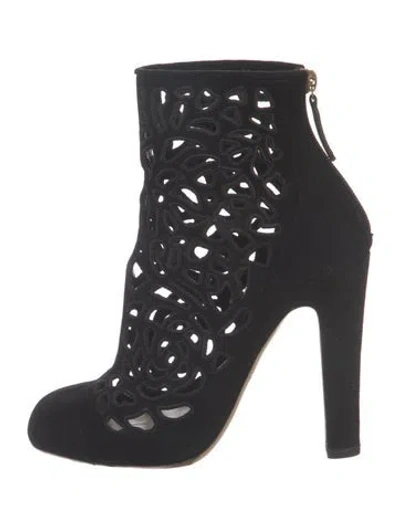 Pre-owned Valentino Garavani Sable Eyelet Trim Boots In Black