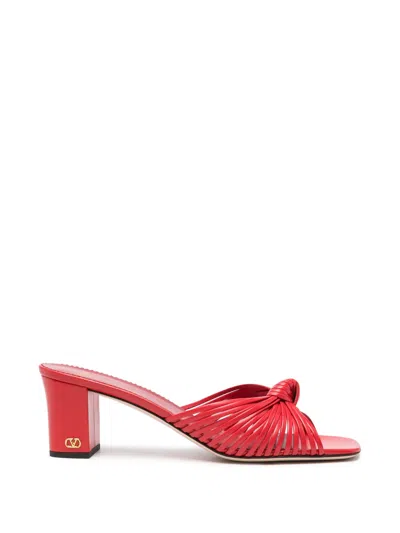 Valentino Garavani Valentino? Sandals Annet Thong Sandal T. 60 In Coralred