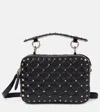 Valentino Borsa A Tracolla Compatta Trapuntata Con Borchie Dorate Nera In Schwarz