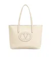 Valentino Garavani Shopping Bag In Grainy Calfskin In Light Ivory