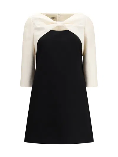 Valentino Garavani Crepe Couture Short Dress With Bow And Contrasting Sleeves Clothing In Black