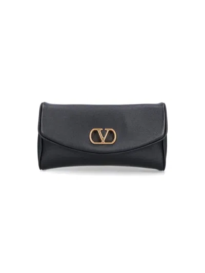 Valentino Garavani Shoulder Bag "devain" In Black