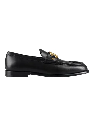 Valentino Garavani Sleek Logo Detail Loafers For Men In Classic Black
