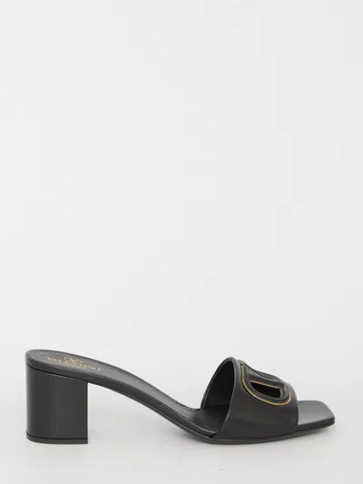 Valentino Garavani Vlogo Signature Slide Sandals In Black