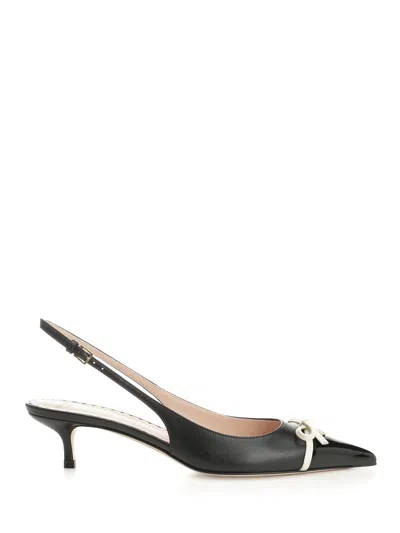 VALENTINO GARAVANI SLING BACK | VALENTINO GARAVANI BEPOINTY | T. 45 | VERNICE/CAPRETTO/A.BRASS LOGO PUMPS BLACK