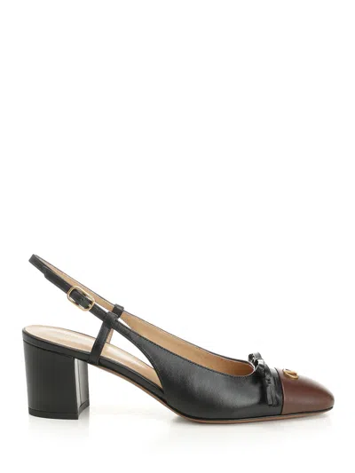 VALENTINO GARAVANI SLING BACK | VG VALET DU ROI | T. 60 | CAPRETTO/ANTIQUE BRASS LOGO PUMPS BLACK