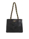 Valentino Garavani  Garavani Laseine Shopping Bag In Nappa Leather With A Chevron Pattern W In Black