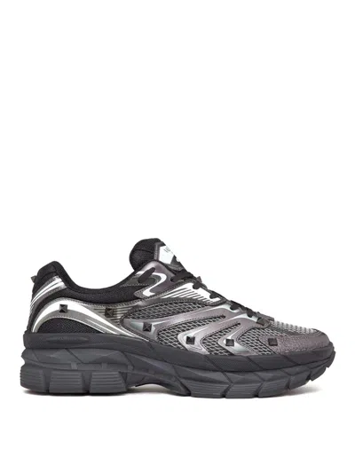 Valentino Garavani Sneakers In Black