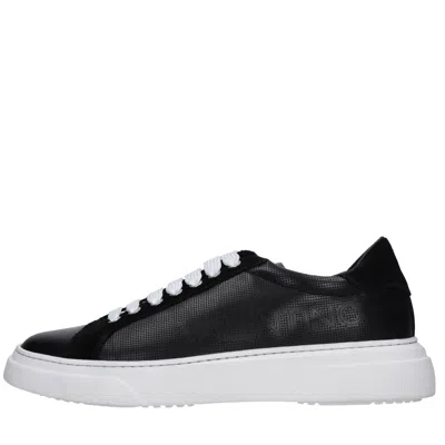 Valentino Garavani Valentino Sneakers Black In Nero Scuri
