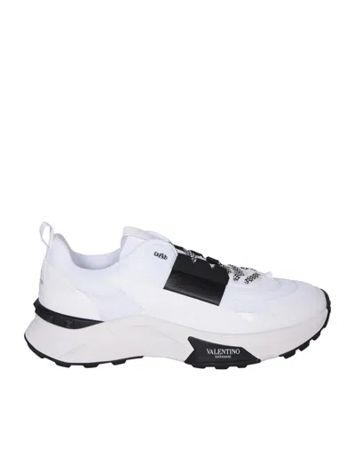 Valentino Garavani Sneakers Black/white