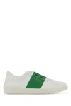 Valentino Garavani Sneakers Open In Pelle Bianca Con Banda Verde Uomo In White