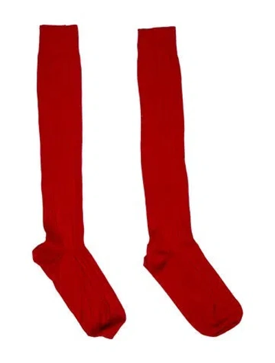 Pre-owned Valentino Solid Wool Socks In Red