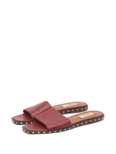 Pre-owned Valentino Garavani Soul Rockstud Sandals In Red