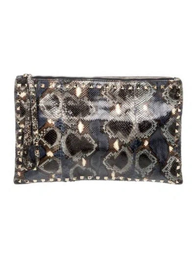 Pre-owned Valentino Garavani Spike Clutch In Gray