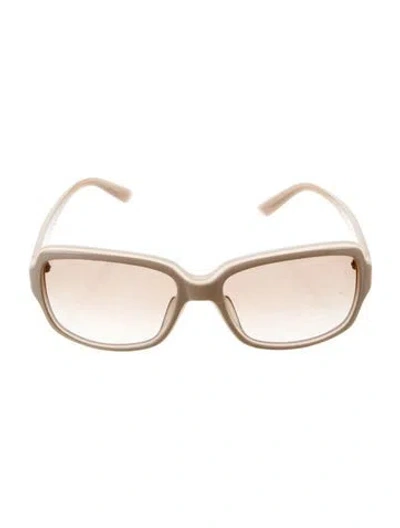 Pre-owned Valentino Square Gradient Sunglasses In White