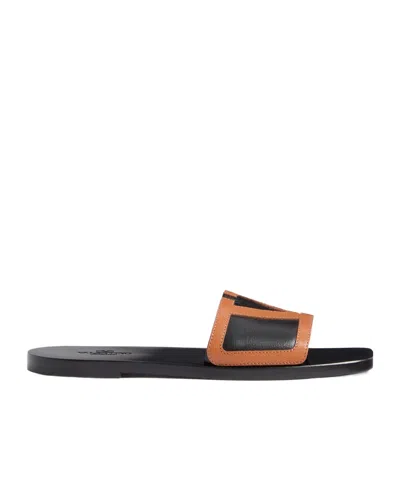 VALENTINO GARAVANI VALENTINO VLOGO SIGNATURE SQUARE OPEN TOE SANDALS