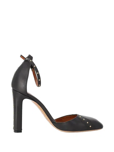 Pre-owned Valentino Garavani Studded-detail Pumps In Black