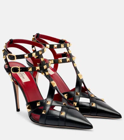 Valentino Garavani Studdy Leather Pumps In Black
