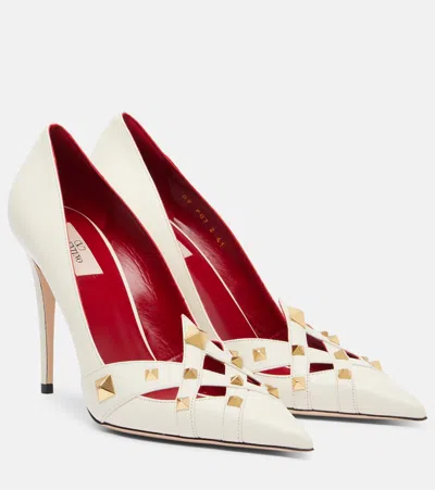 Valentino Garavani Studdy Leather Pumps In White