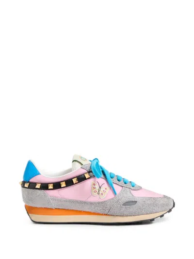 Valentino Garavani Sneakers Mit Nieten Aus Spaltleder Und Nylon Mit Schmetterlingsstickerei In Multi