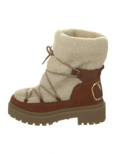 Pre-owned Valentino Garavani Suede Colorblock Pattern Snow Boots In Neutral