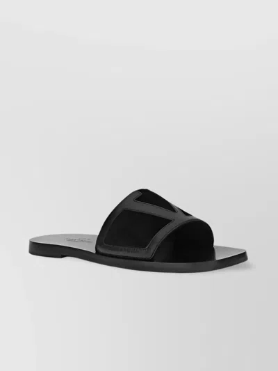 Valentino Garavani Superstar Leather Sandals For Modern Elegance In Black