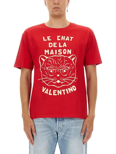 Valentino T-shirt With Chat De La Maison Print In Red