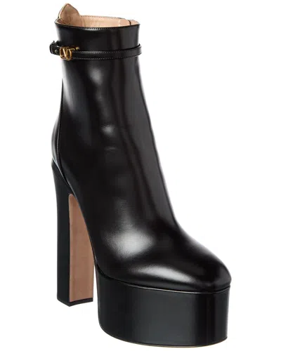 Valentino Garavani Valentino Tan-go 165 Leather Platform Bootie In Black