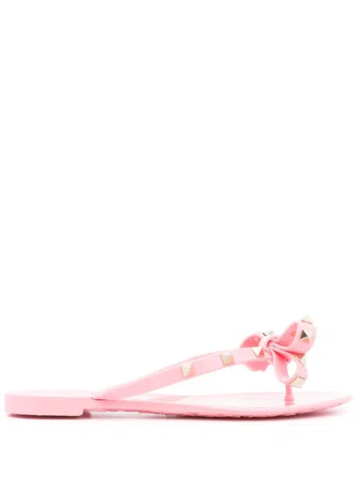 Valentino Garavani Rockstud Pvc Flat Thong Sandals In Pink